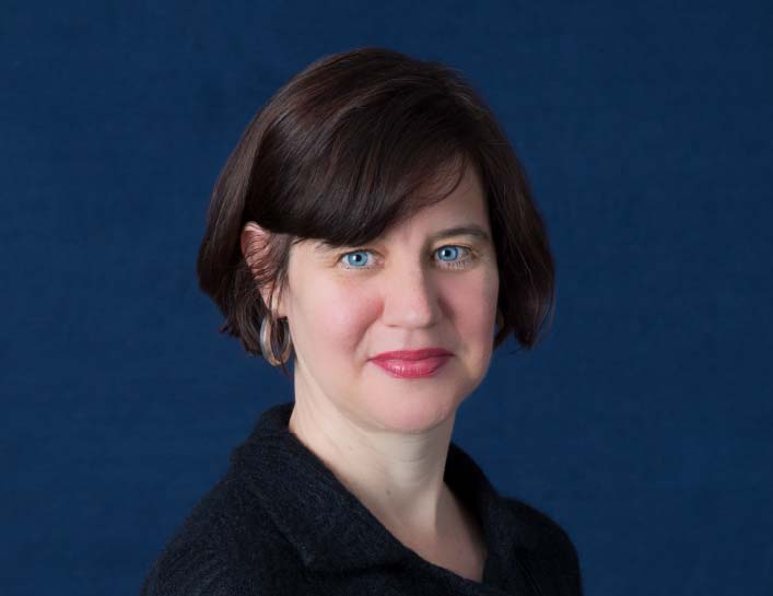 Melanie Holcomb 博士